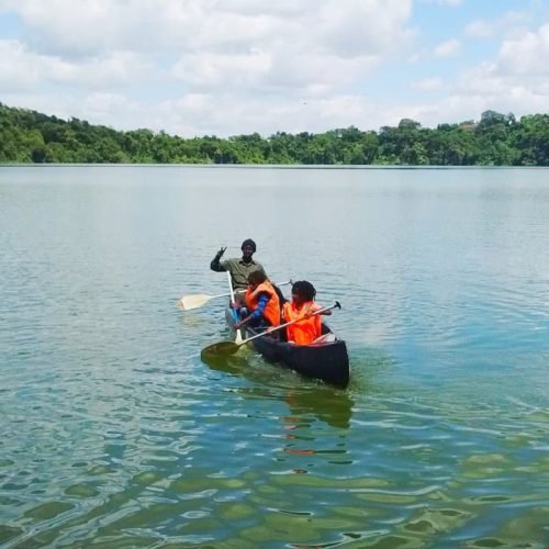Day Trip to Lake Duluti – Canoeing & Birdwatching