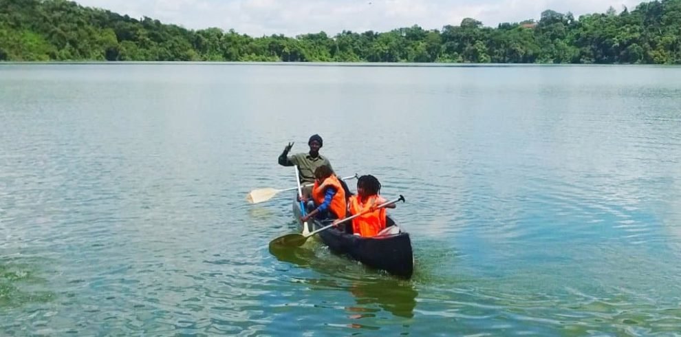 arusha-lake-duluti-canoeing